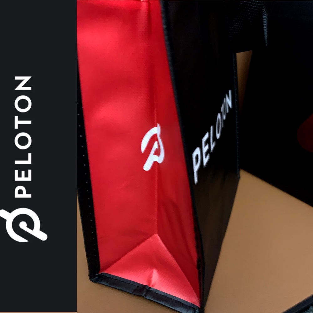 PELOTON SMALL BAG  (NEW) - Picture 3 of 9